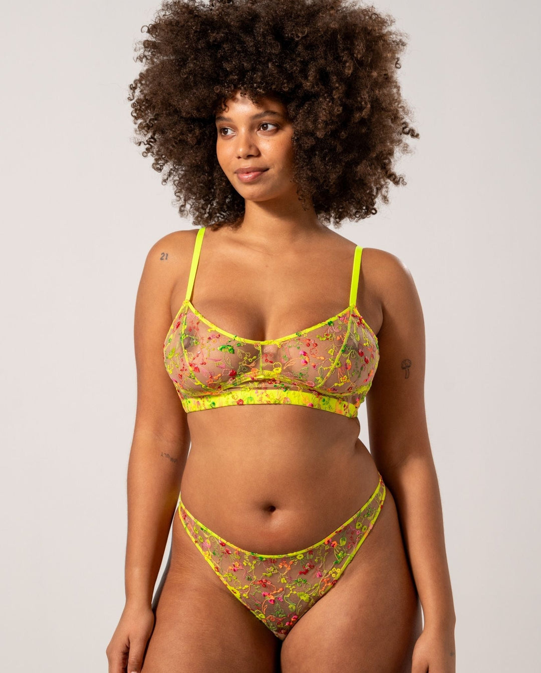 |model-size=XL|#color_neon-yellow