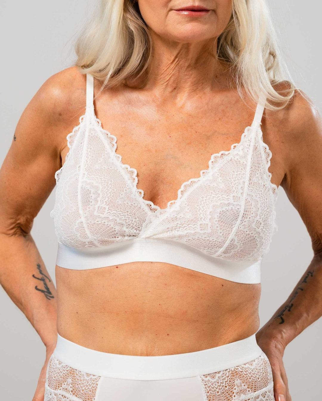Lace Lined Bralette Blanche