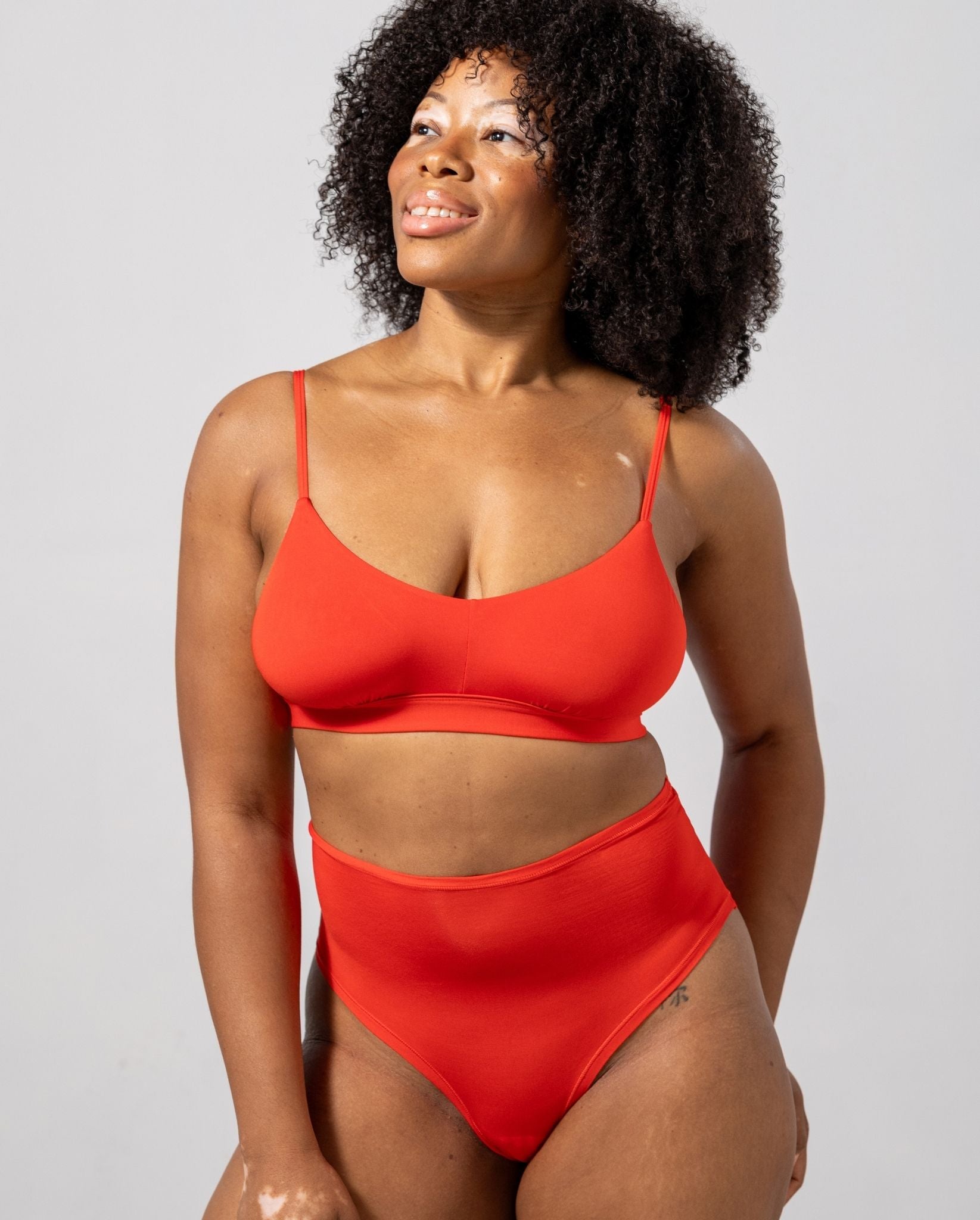 bralette red