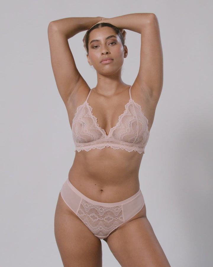 Lace Triangle Bralette 001 Naked